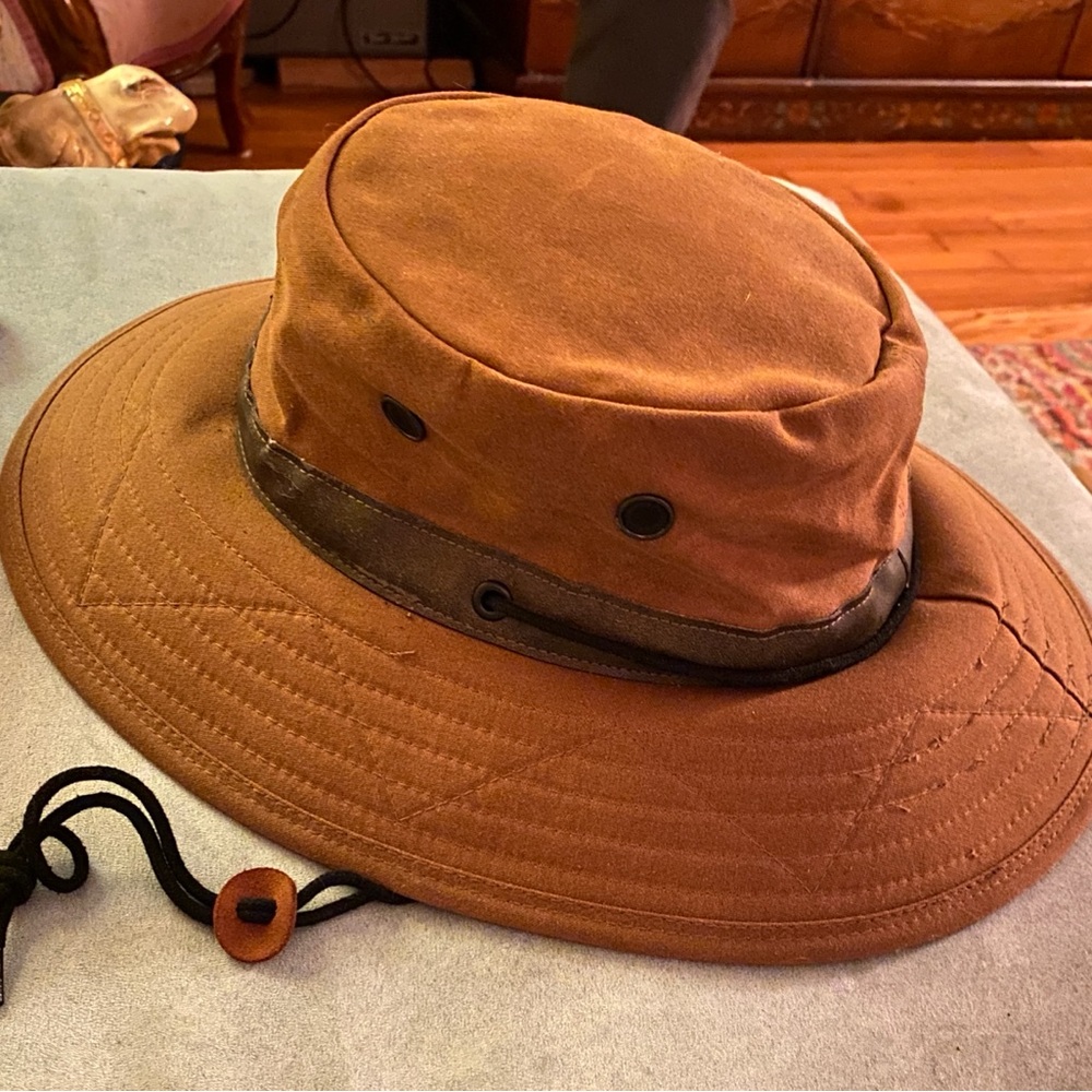 Medium American Original Hat Designs
